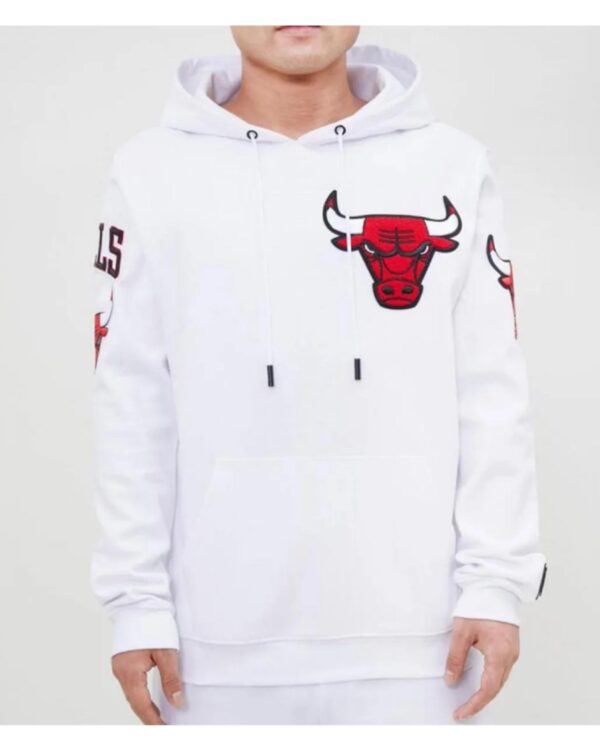 Men’s Chicago Bulls Fleece White Pullover Hoodie