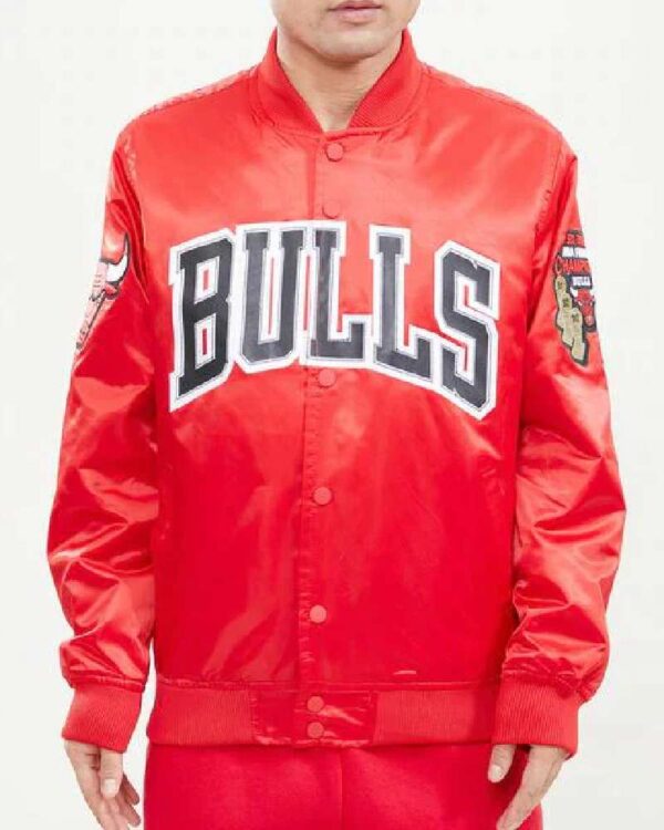 Men’s Pro Standard Chicago Bulls Red Satin Jacket